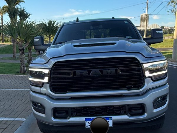 Foto 10 - RAM 2500 Laramie Night Edition 6.7 Turbo Diesel 4x4