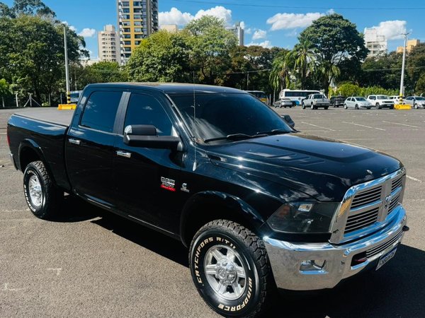 Foto 7 - RAM 2500 Laramie 6.7 Turbo Diesel 4x4