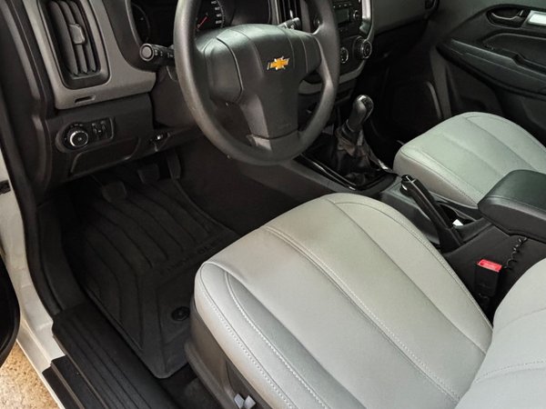 Foto 7 - Chevrolet S10 LS 2.8 Turbo Diesel 4x4