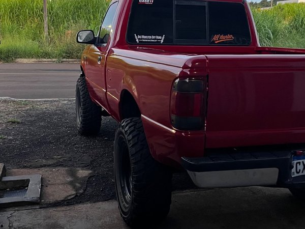 Foto 6 - Ford Ranger XLT 4.0 V6 Gasolina 4x2 C.S