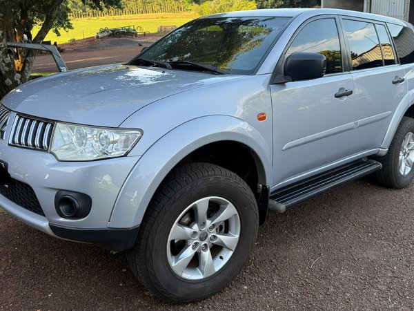 Foto 1 - Mitsubishi Pajero Dakar 3.2TDi 16v 4x4