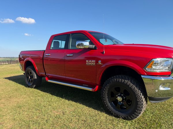 Foto 1 - RAM 2500 Laramie 6.7 Turbo Diesel 4x4