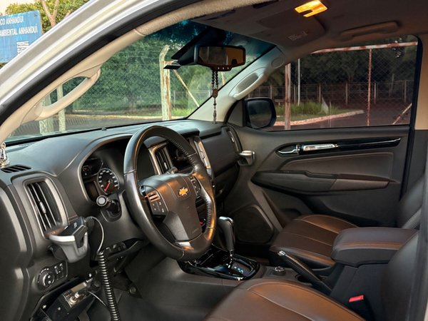 Foto 4 - Chevrolet S10 High Country 2.8 Turbo Diesel 4x4