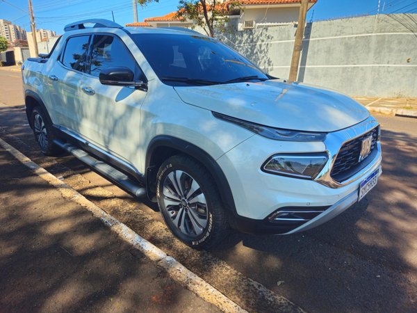 Foto 3 - Fiat Toro Volcano 2.0TDi 16v 4x4