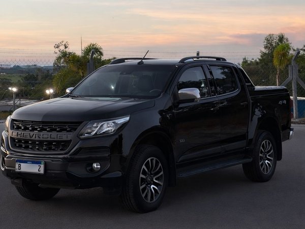 Foto 3 - Chevrolet S10 High Country 2.8 Turbo Diesel 4x4