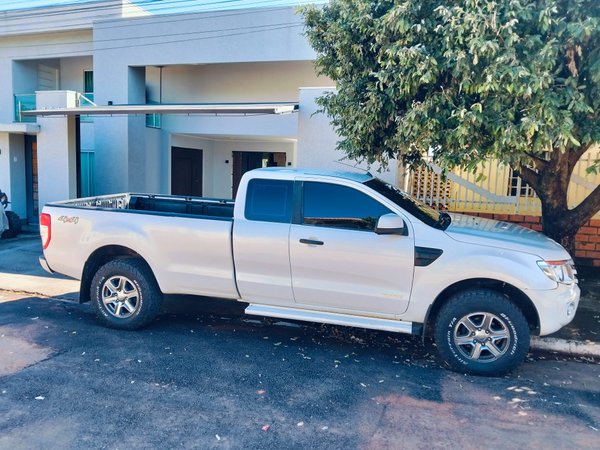 Foto 1 - Ford Ranger XLS 3.2 Turbo Diesel 4x4 C.S