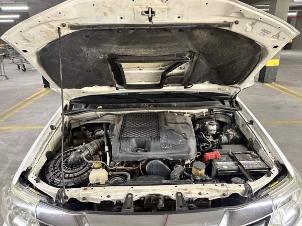 Foto 10 - Toyota Hilux SW4 SRV 3.0 Turbo Diesel 4x4
