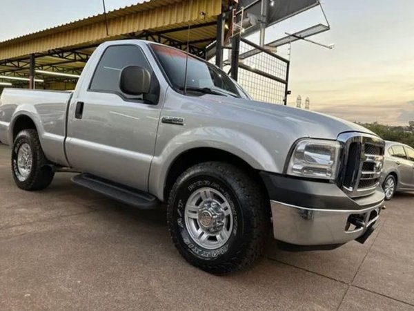Foto 1 - Ford F250 XLT 3.9 Turbo Diesel 4x2 C.S