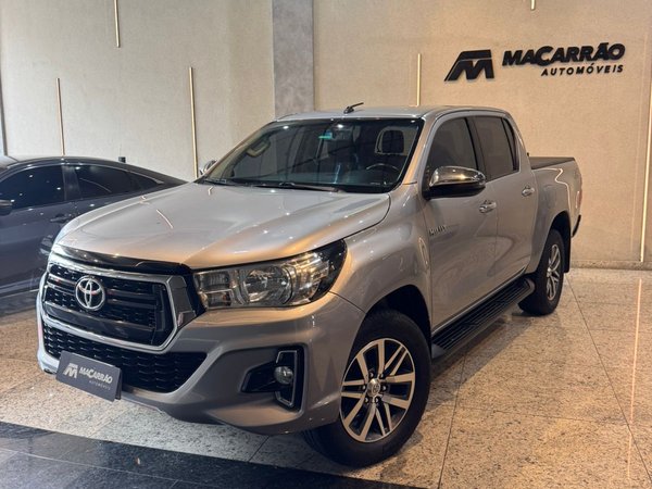 Foto 1 - Toyota Hilux SRV 2.8 Turbo Diesel 4x4