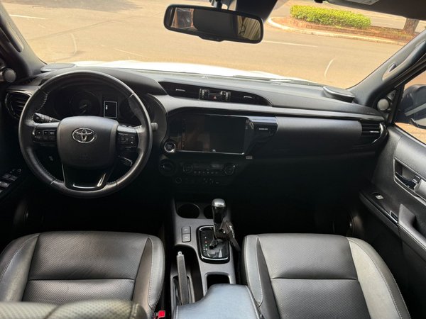 Foto 5 - Toyota Hilux SR Challenge 2.8 Turbo Diesel 4x4