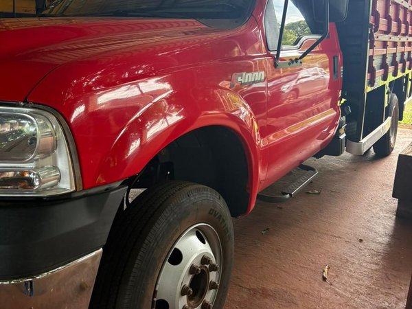 Foto 2 - Ford F4000 2.8 Turbo Diesel