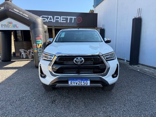 Foto 2 - Toyota Hilux SRV 2.8 Turbo Diesel 4x4