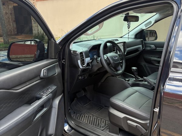Foto 4 - Ford Ranger XLS 2.0 Turbo Diesel 4x4