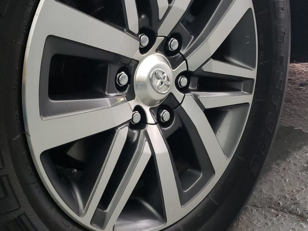 Foto 10 - Toyota Hilux SW4 SRX 2.8 Turbo Diesel 4x4