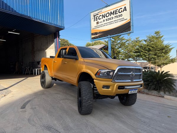 Foto 3 - RAM 2500 Laramie 6.7 Turbo Diesel 4x4