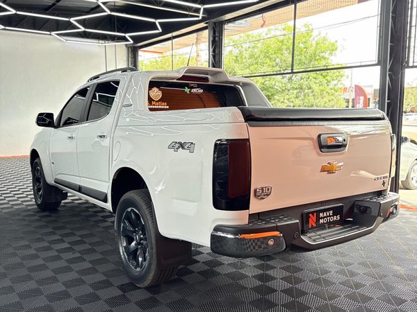 Foto 4 - Chevrolet S10 High Country 2.8 Turbo Diesel 4x4