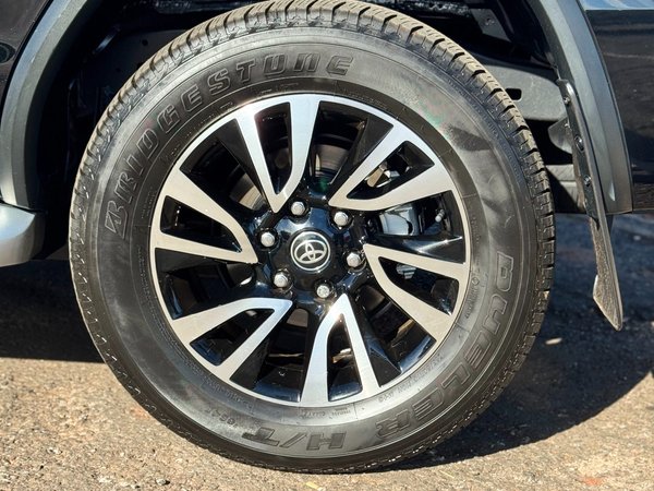 Foto 4 - Toyota Hilux SW4 SRX 2.8 Turbo Diesel 4x4