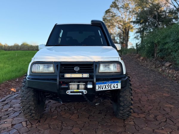 Foto 2 - Suzuki Vitara JLX Metal 1.6 8v