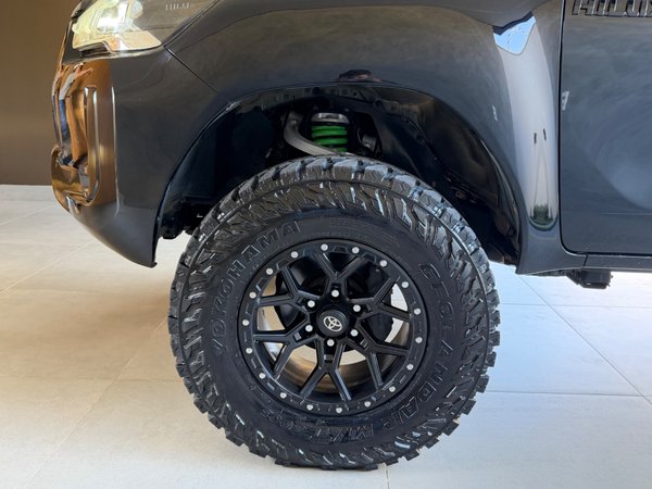 Foto 10 - Toyota Hilux SR 2.8 Turbo Diesel 4x4