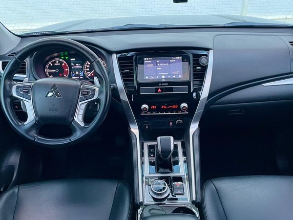 Foto 6 - Mitsubishi Pajero Sport HPE 2.4TDi 16v 4X4