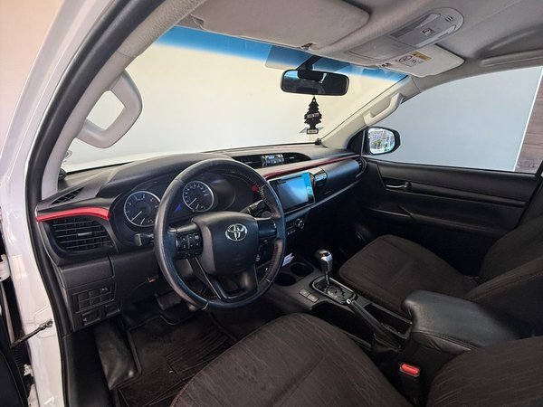 Foto 4 - Toyota Hilux SR Challenge 2.8 Turbo Diesel 4x4