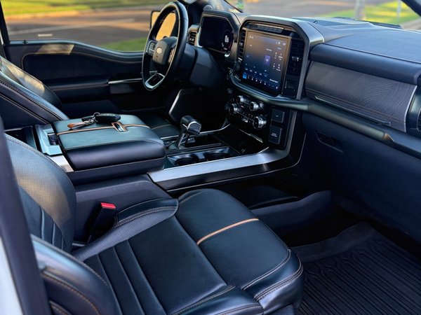 Foto 8 - Ford F150 Platinum 5.0 V8 Gasolina FX4