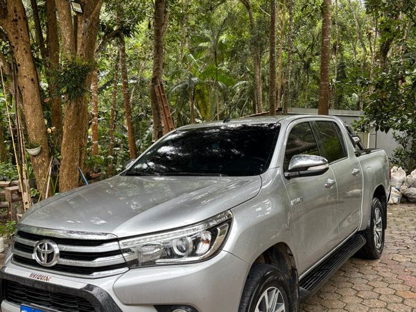 Foto 9 - Toyota Hilux SRX 2.8 Turbo Diesel 4x4