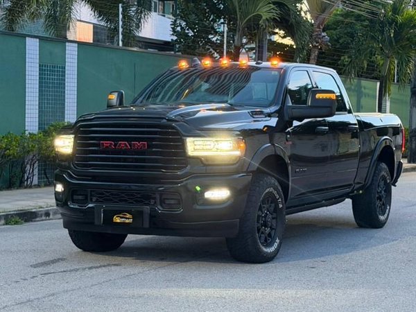 Foto 2 - RAM 3500 Longhorn Limited 6.7 Turbo Diesel 4x4