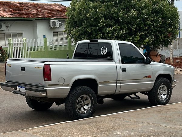 Foto 2 - Chevrolet Silverado D20 4.2TD 18v