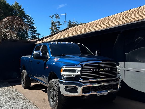 Foto 1 - RAM 2500 Laramie 6.7 Turbo Diesel 4x4