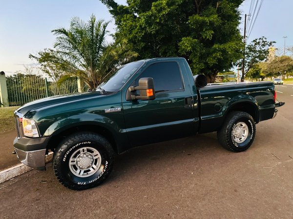 Foto 3 - Ford F250 XLT 3.9 Turbo Diesel 4x2 C.S