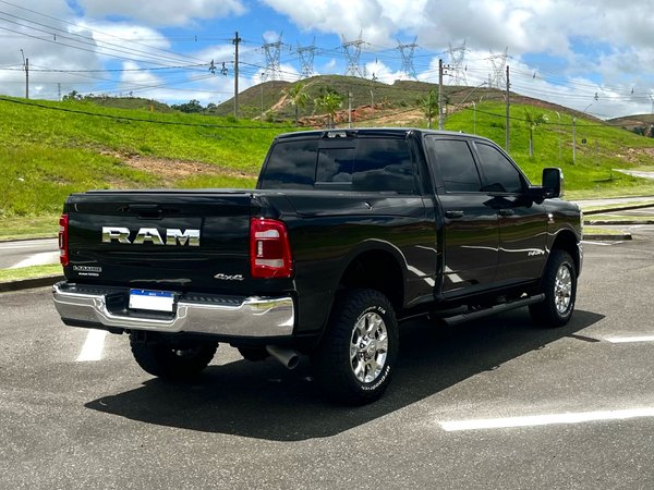 Foto 4 - RAM 2500 Laramie 6.7 Turbo Diesel 4x4