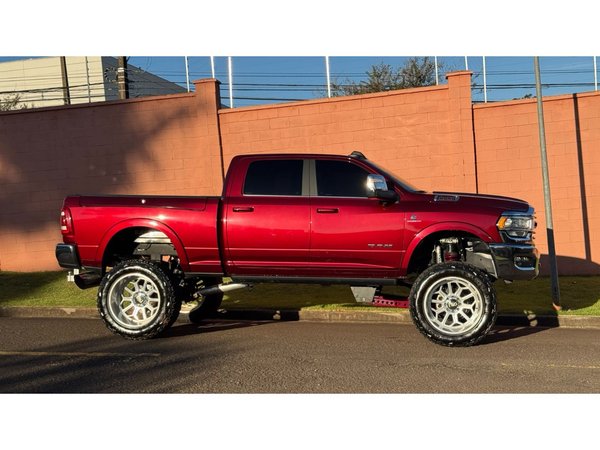 Foto 2 - RAM 3500 Longhorn Limited 6.7 Turbo Diesel 4x4