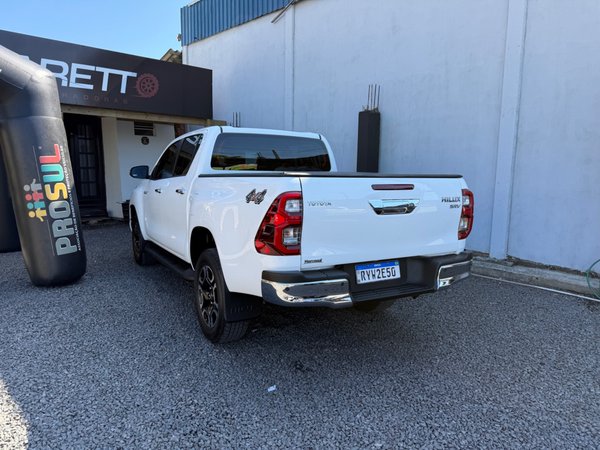 Foto 6 - Toyota Hilux SRV 2.8 Turbo Diesel 4x4