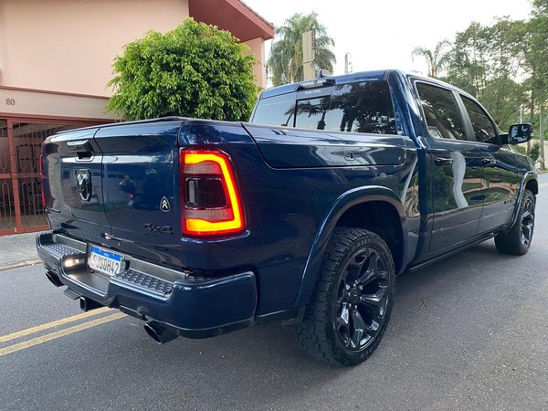 Foto 6 - RAM 1500 Limited Night Edition 5.7 V8 Gasolina 4x4