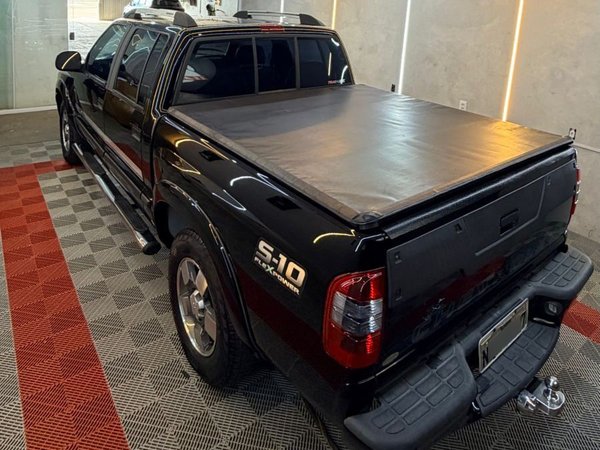 Foto 3 - Chevrolet S10 Colina 2.4 Flex 4x2