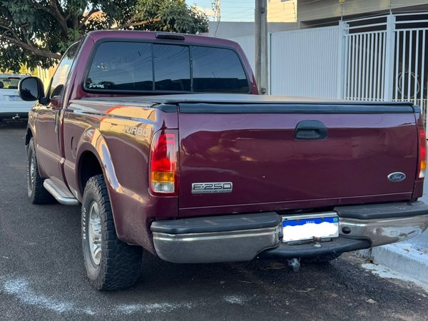 Foto 4 - Ford F250 XL 4.2 Turbo Diesel 4x2