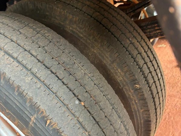 Foto 7 - Ford F4000 2.8 Turbo Diesel