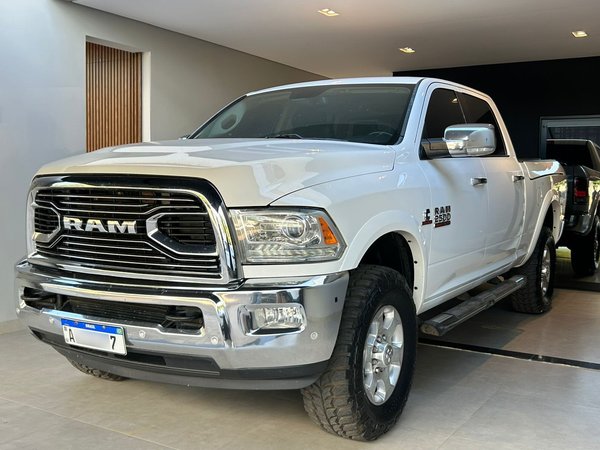 Foto 1 - RAM 2500 Laramie 6.7 Turbo Diesel 4x4