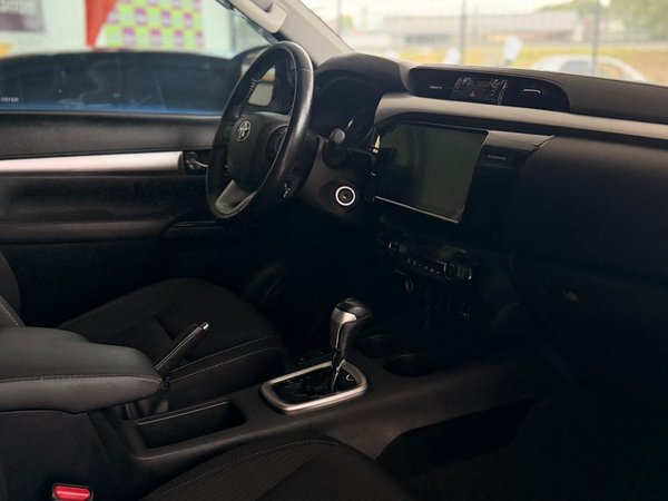 Foto 6 - Toyota Hilux SR Challenge 2.8 Turbo Diesel 4x4