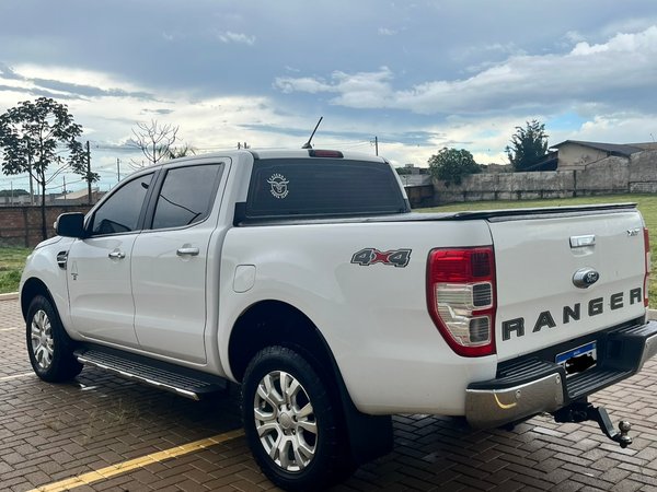 Foto 3 - Ford Ranger XLT 3.2 Turbo Diesel 4x4