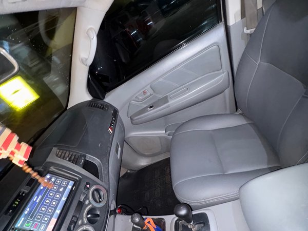 Foto 6 - Toyota Hilux SRV 3.0 Turbo Diesel 4x4