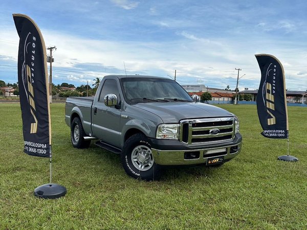 Foto 2 - Ford F250 XL 4.2 Turbo Diesel 4x2 C.S