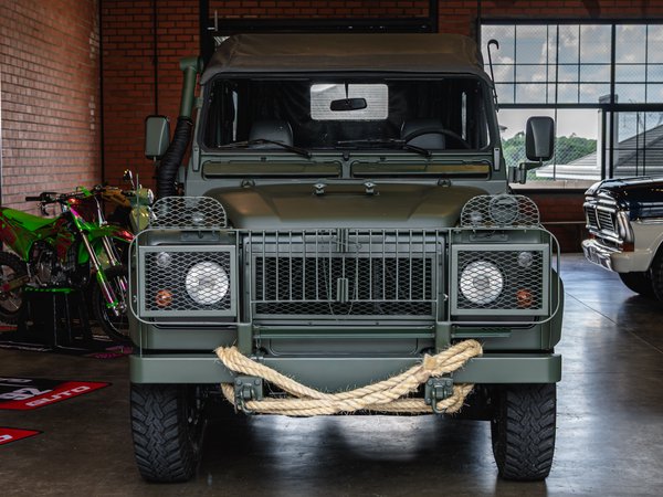 Foto 2 - Land Rover Defender 110 Hcpu 2.5 Turbo Diesel 4x4