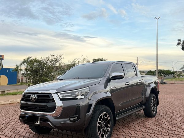 Foto 2 - Toyota Hilux SRX Plus 2.8 Turbo Diesel 4x4