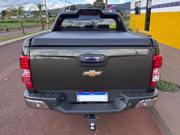 Foto 7 - Chevrolet S10 High Country 2.8 Turbo Diesel 4x4