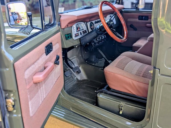 Foto 5 - Toyota Bandeirantes Jipe