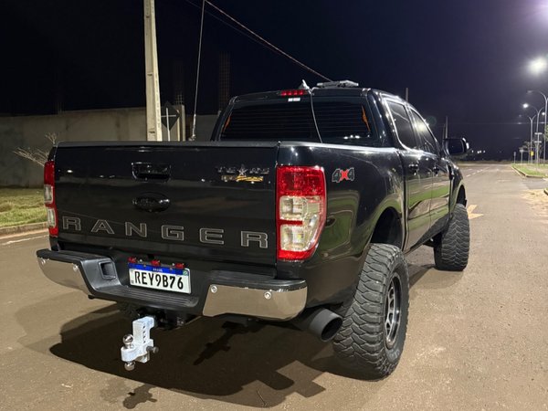 Foto 4 - Ford Ranger XLT 3.2 Turbo Diesel 4x4