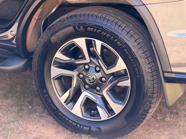Foto 10 - Toyota Hilux SW4 Diamond D4-D 2.8 Turbo Diesel 4x4