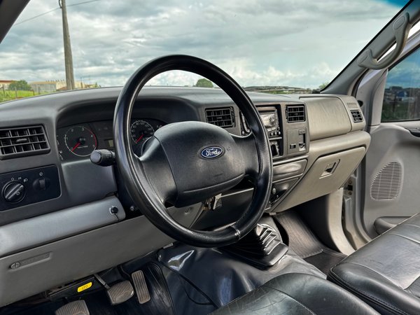Foto 6 - Ford F250 XLT 3.9 Turbo Diesel 4x2 C.S